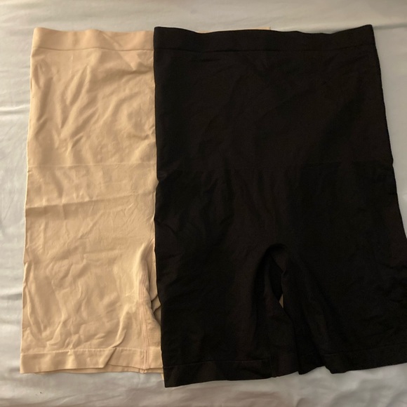 BUNDLE!! Shapewear shorts set of 2 - Picture 1 of 5